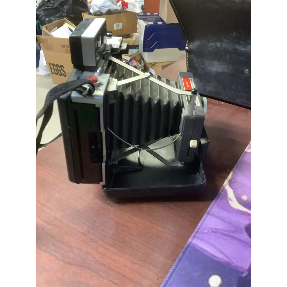Collectable Vintage Polariod Land Model 101 Camera,Produced 1964-1967